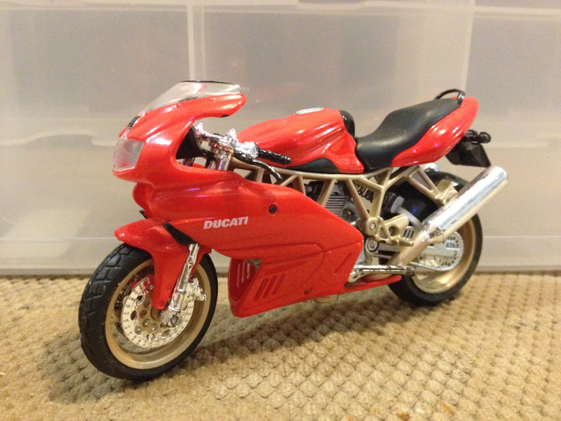 Illustration for article titled Anything Goes Saturday! 1:18 Bikes Again